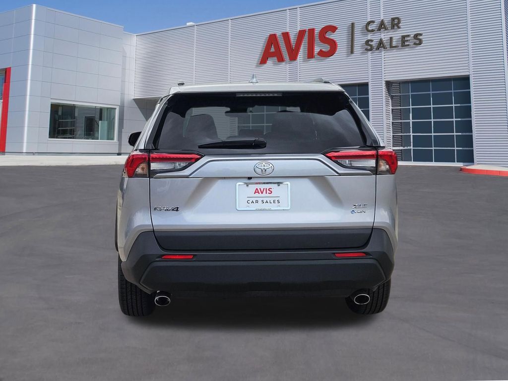 Thumbnail: 2025 Toyota RAV4 - 5