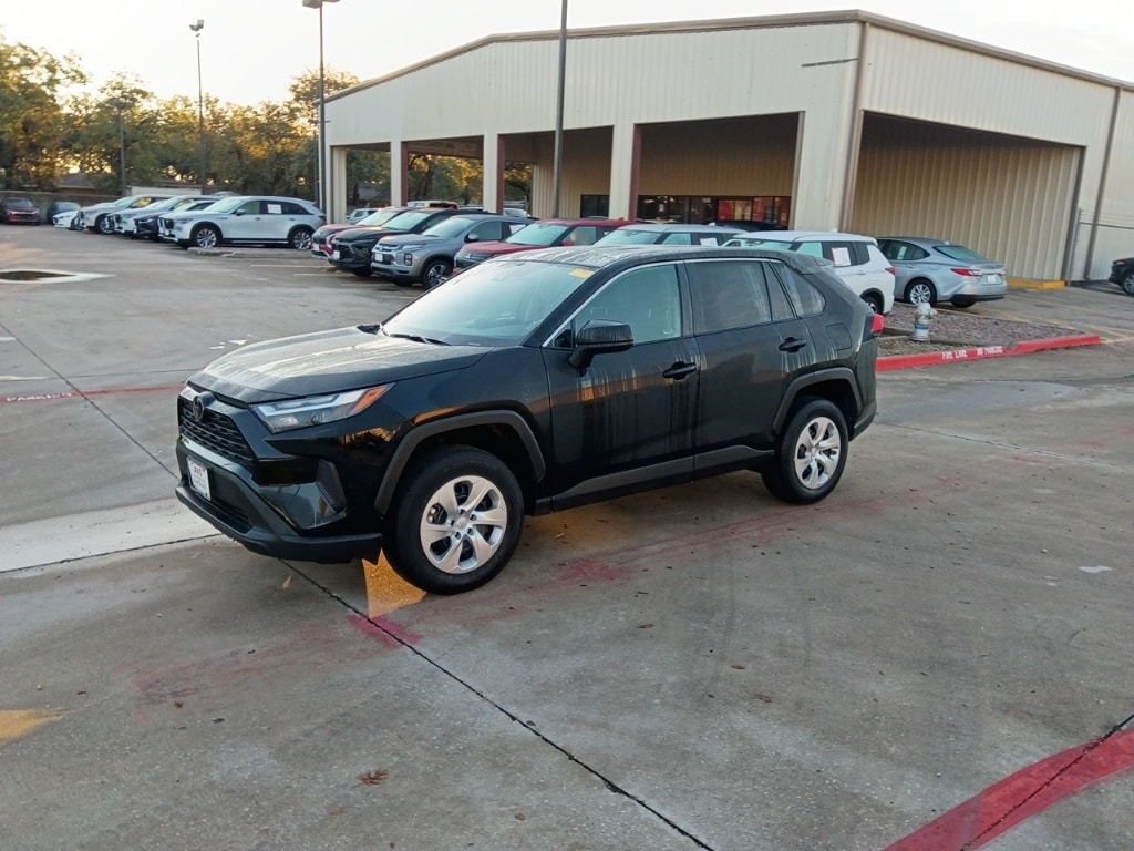 Thumbnail: 2025 Toyota RAV4 - 1