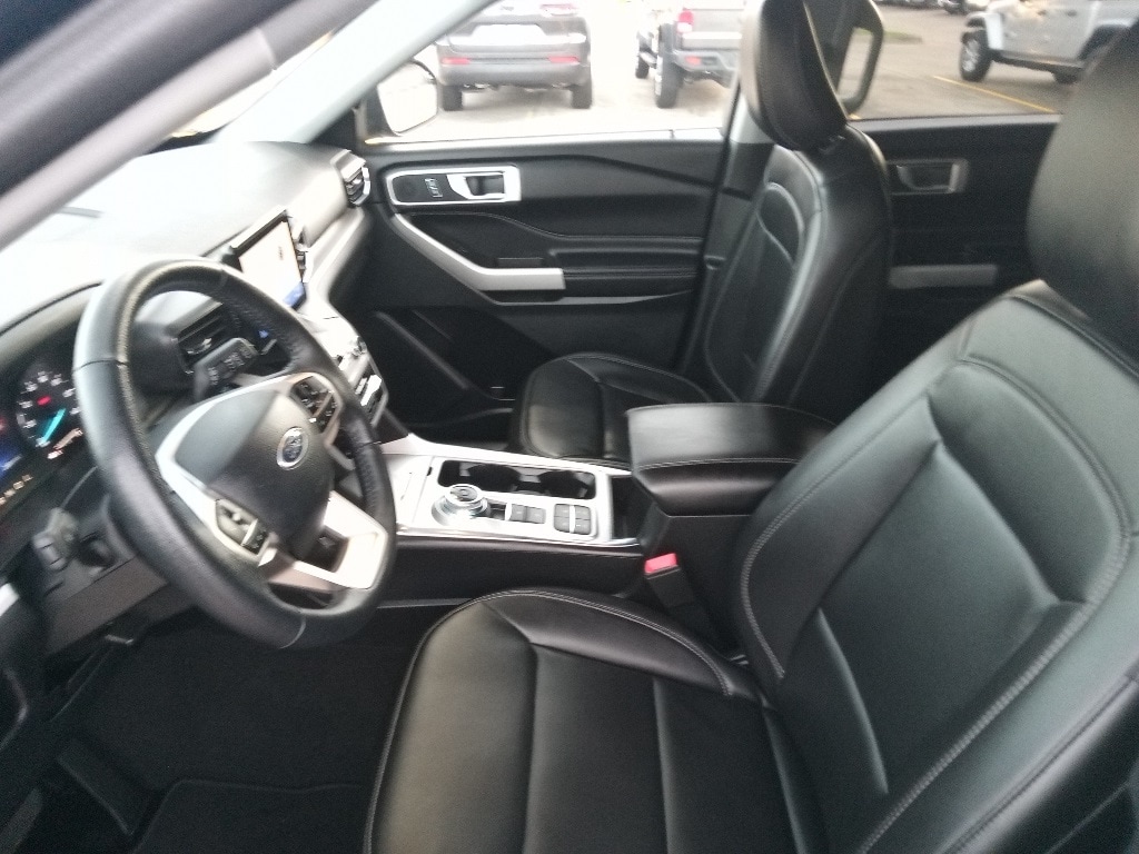 Thumbnail: 2024 Ford Explorer - 10