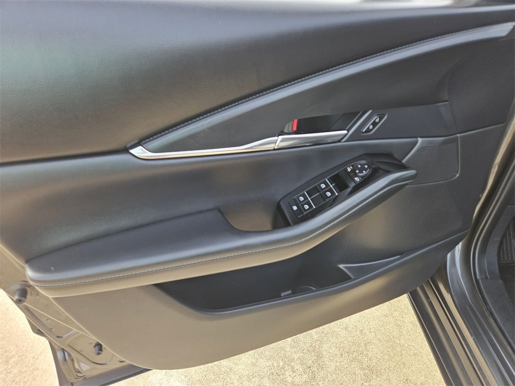 Thumbnail: 2025 Mazda CX-30 - 13