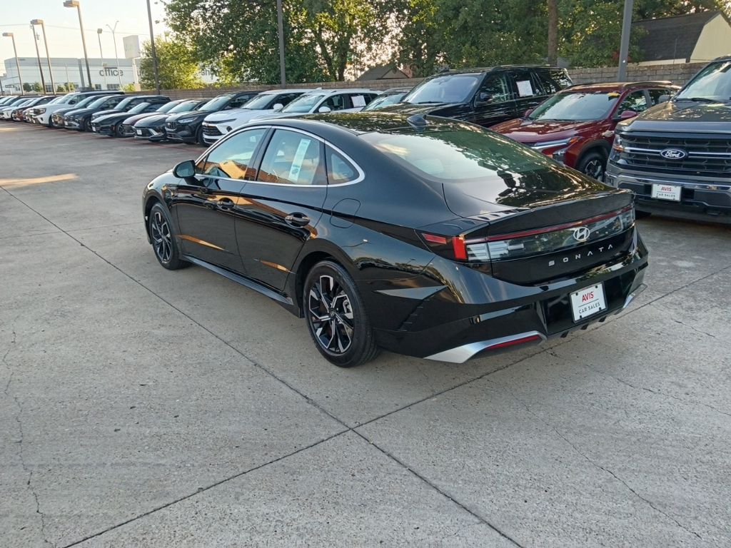 Thumbnail: 2025 Hyundai Sonata - 8