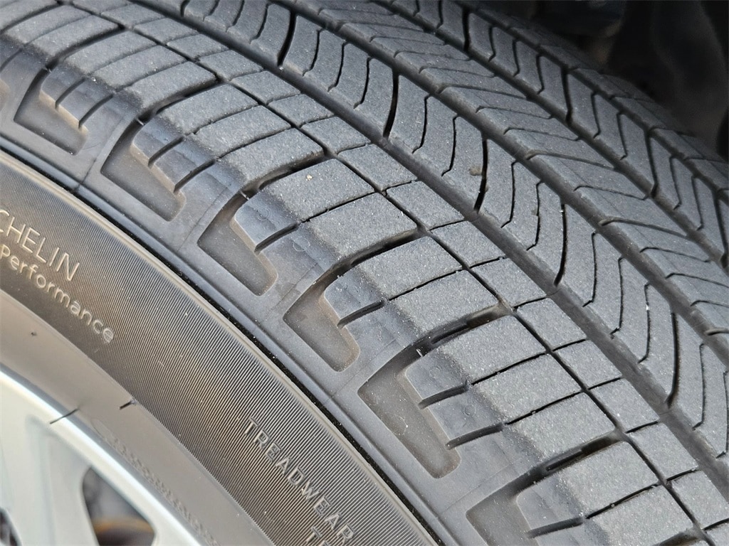 Thumbnail: 2025 Ford Escape - 28