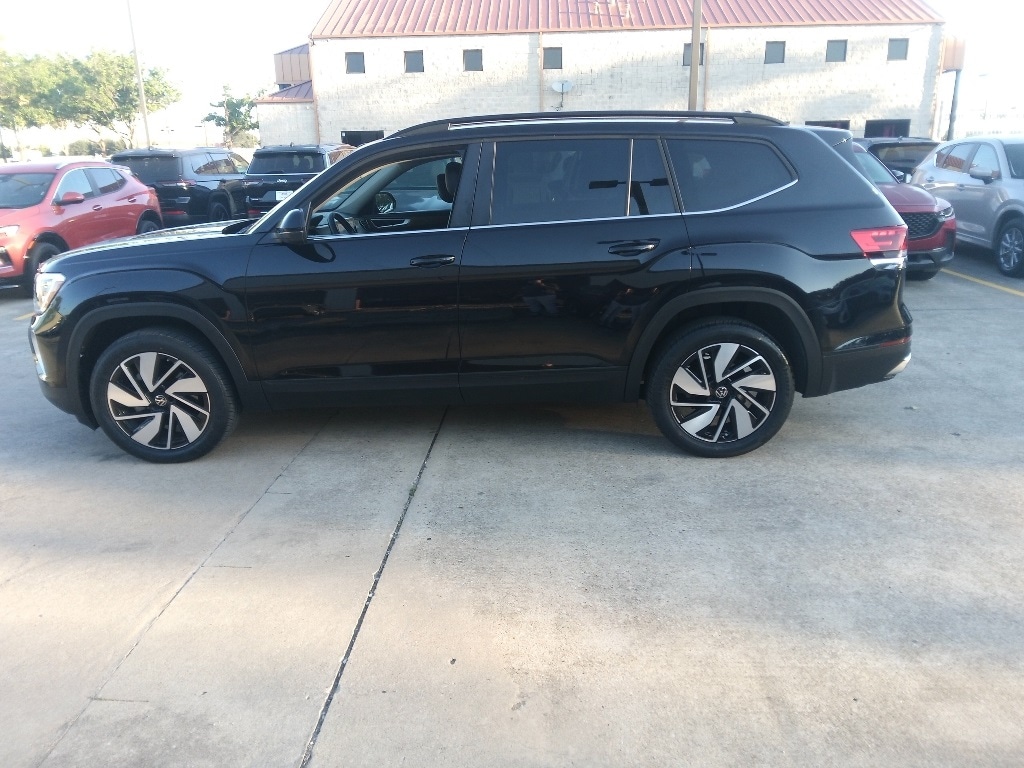 Thumbnail: 2025 Volkswagen Atlas - 4