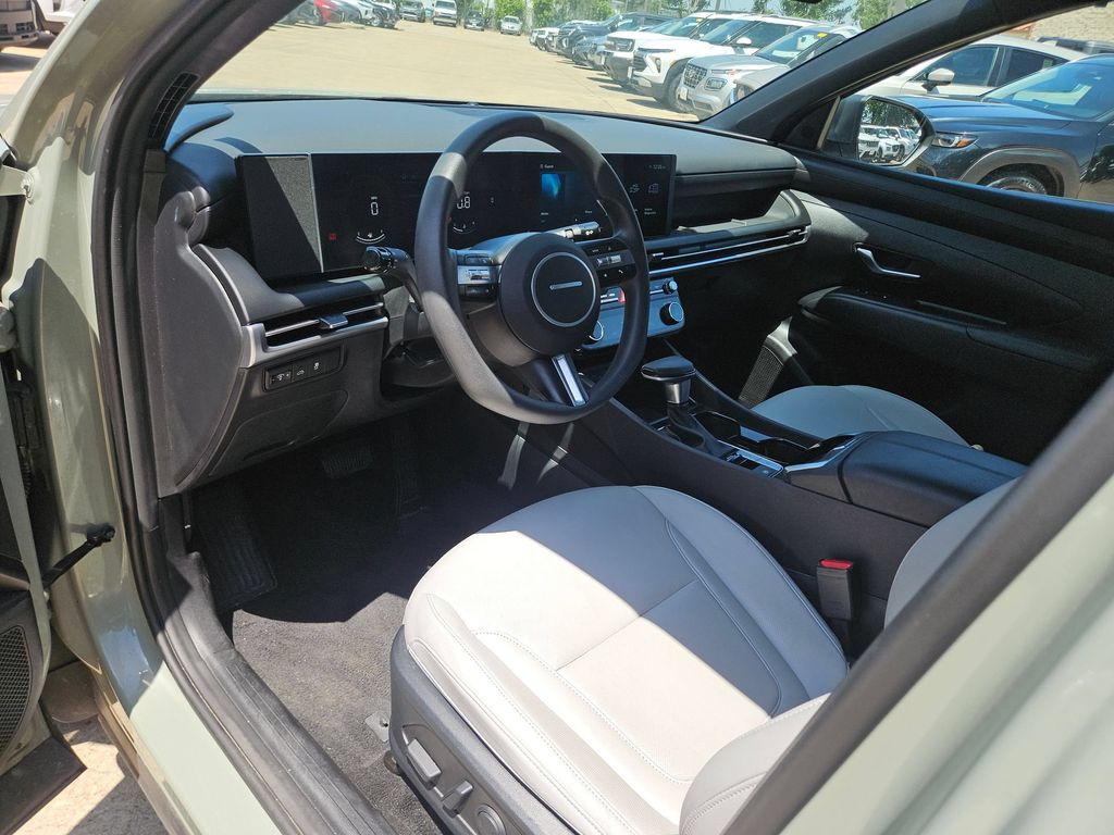 Thumbnail: 2025 Hyundai Santa Cruz - 13