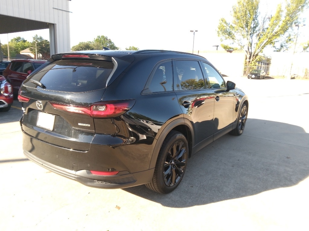 Thumbnail: 2025 Mazda CX-90 - 5