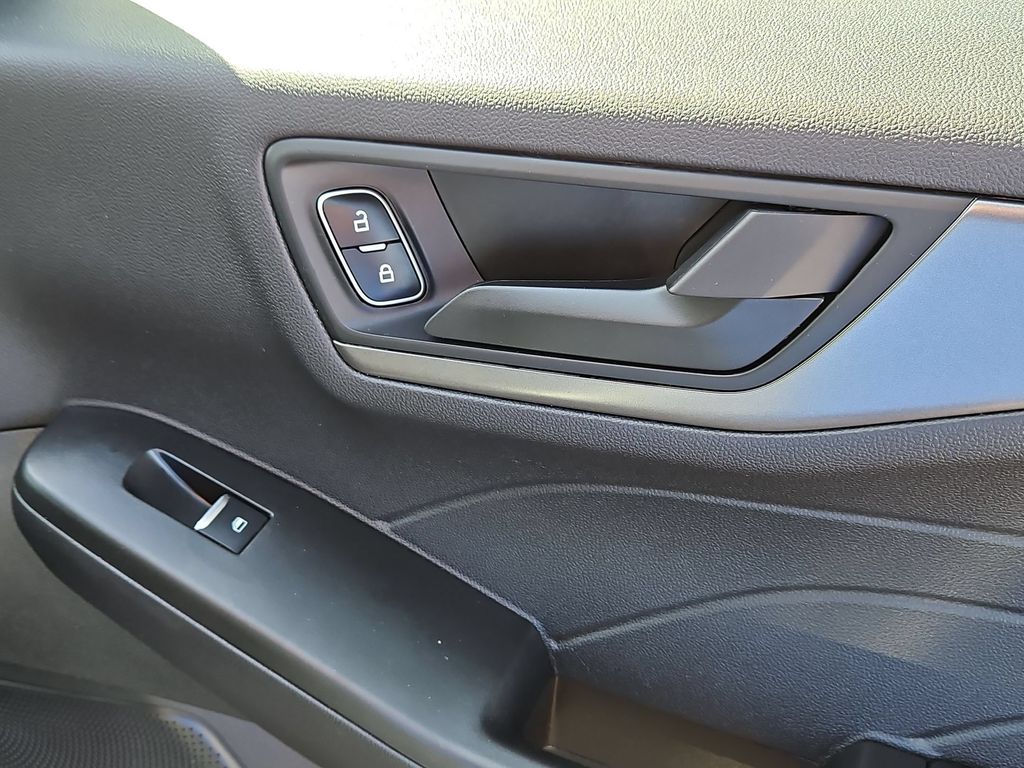 2025 Ford Escape Active - Photo 30
