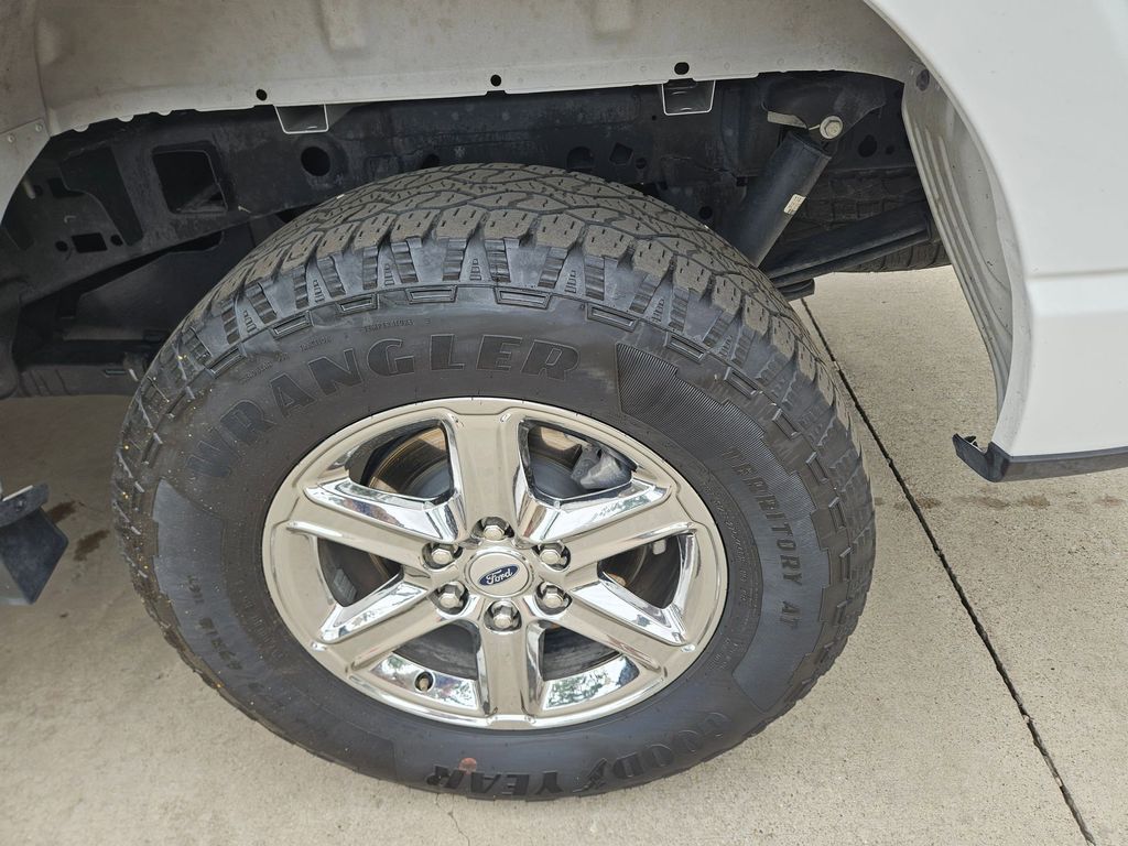 Thumbnail: 2025 Ford F-150 - 25