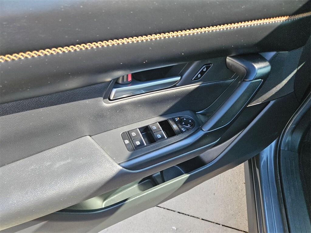 Thumbnail: 2025 Mazda CX-50 - 15