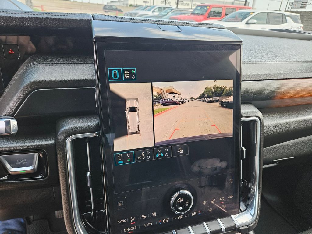 Thumbnail: 2025 GMC Yukon - 21