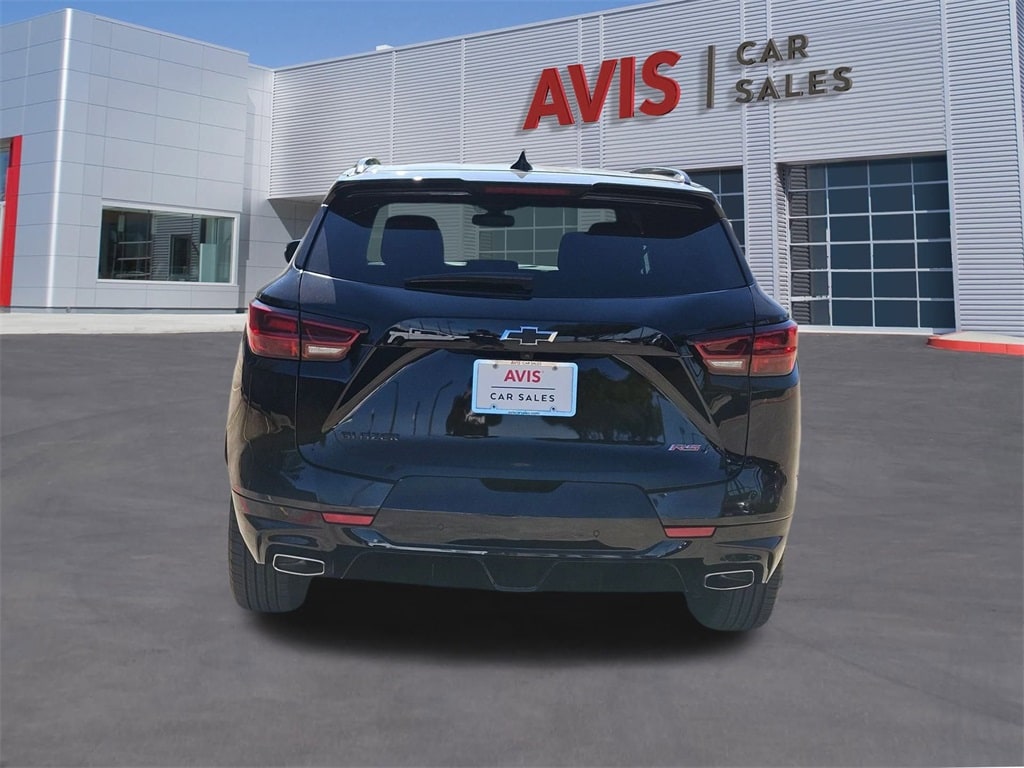 2025 Chevrolet Blazer RS photo 3