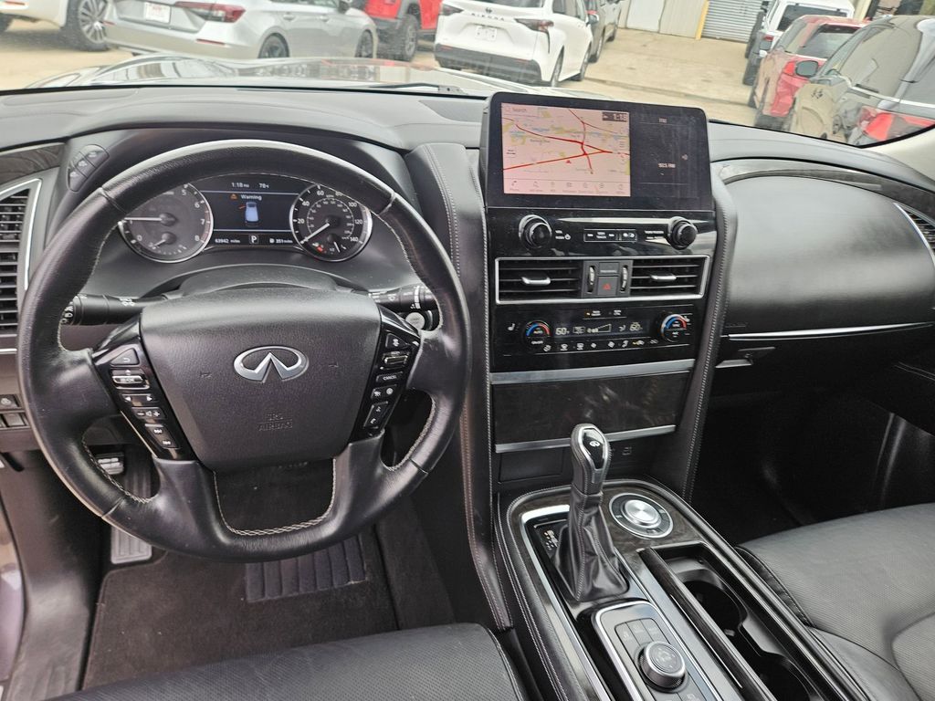 Thumbnail: 2024 INFINITI QX80 - 17