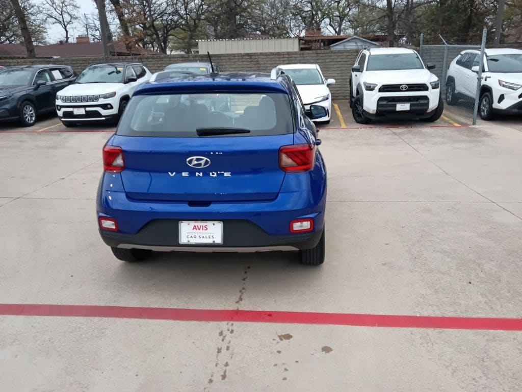 Thumbnail: 2025 Hyundai Venue - 11