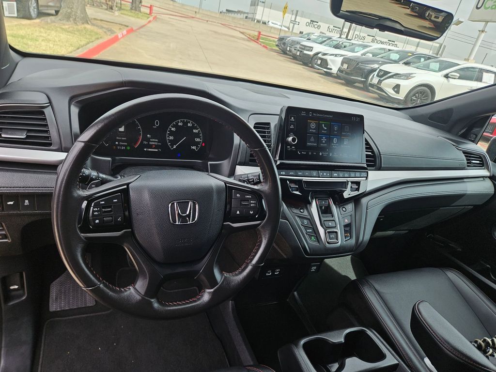 Thumbnail: 2025 Honda Odyssey - 16
