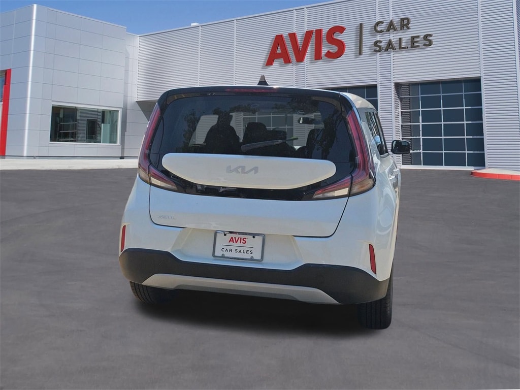 Thumbnail: 2023 Kia Soul - 7
