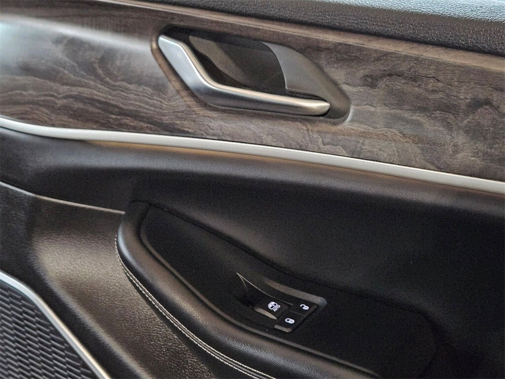 2023 Jeep Grand Cherokee 4xe 30