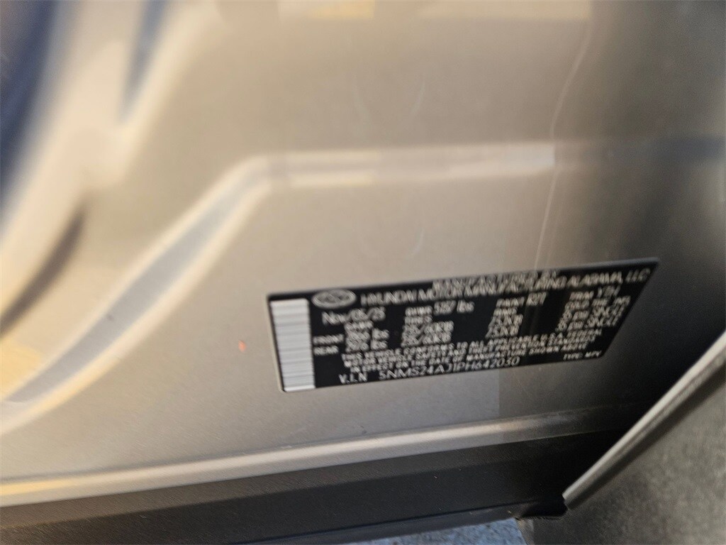 Thumbnail: 2023 Hyundai Santa Fe - 28