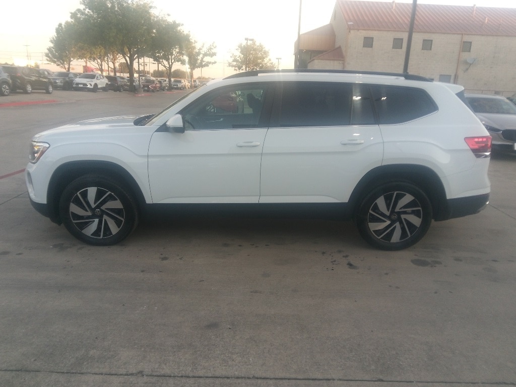Thumbnail: 2025 Volkswagen Atlas - 4