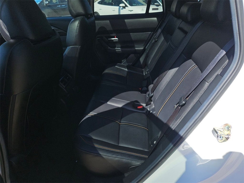 Thumbnail: 2025 Mazda CX-50 - 28