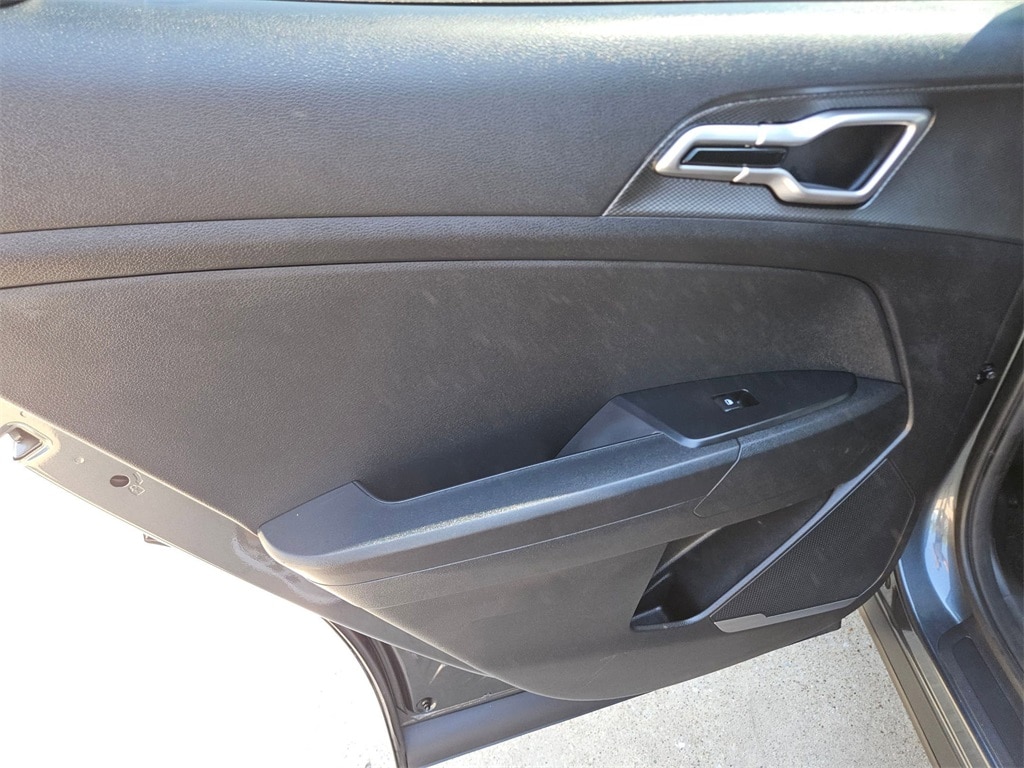 Thumbnail: 2024 Kia Sportage - 22