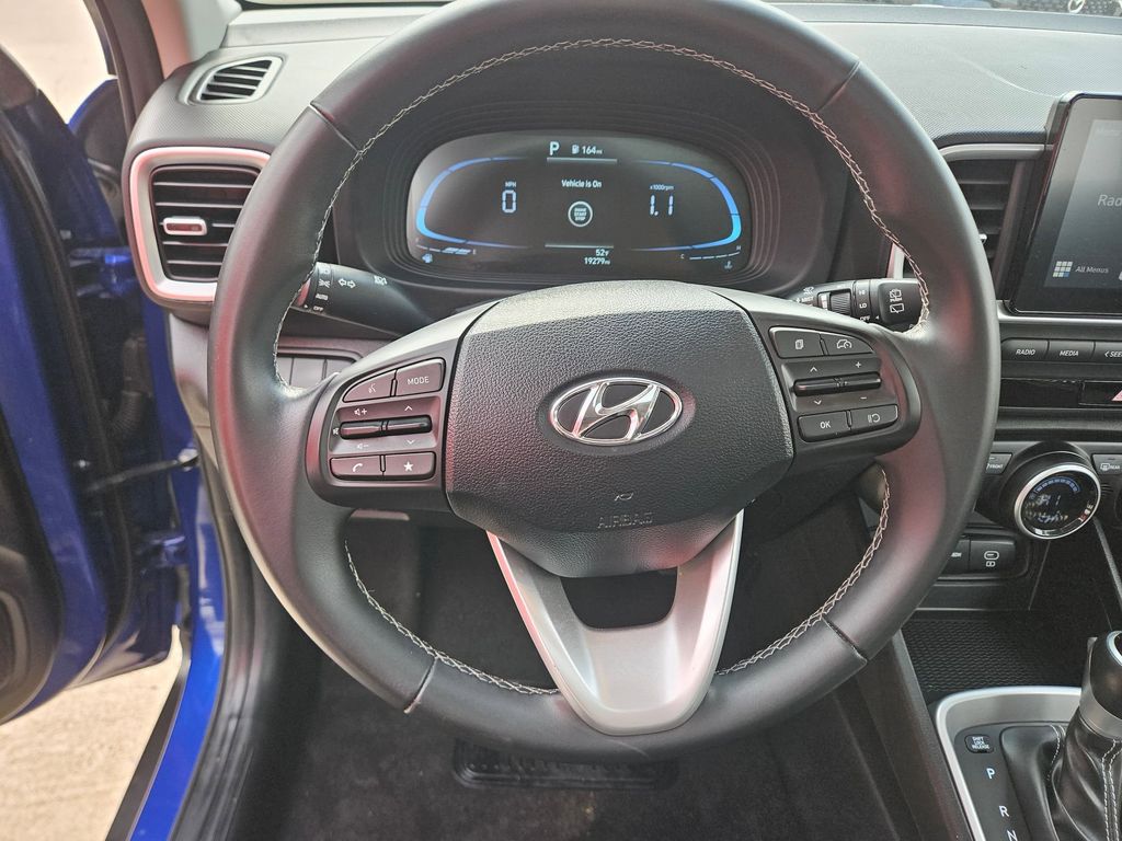 Thumbnail: 2025 Hyundai Venue - 18