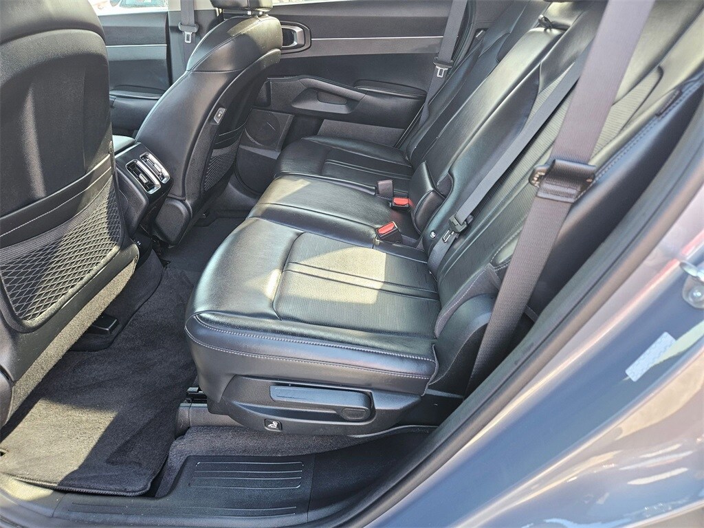 Thumbnail: 2024 Kia Sorento - 26