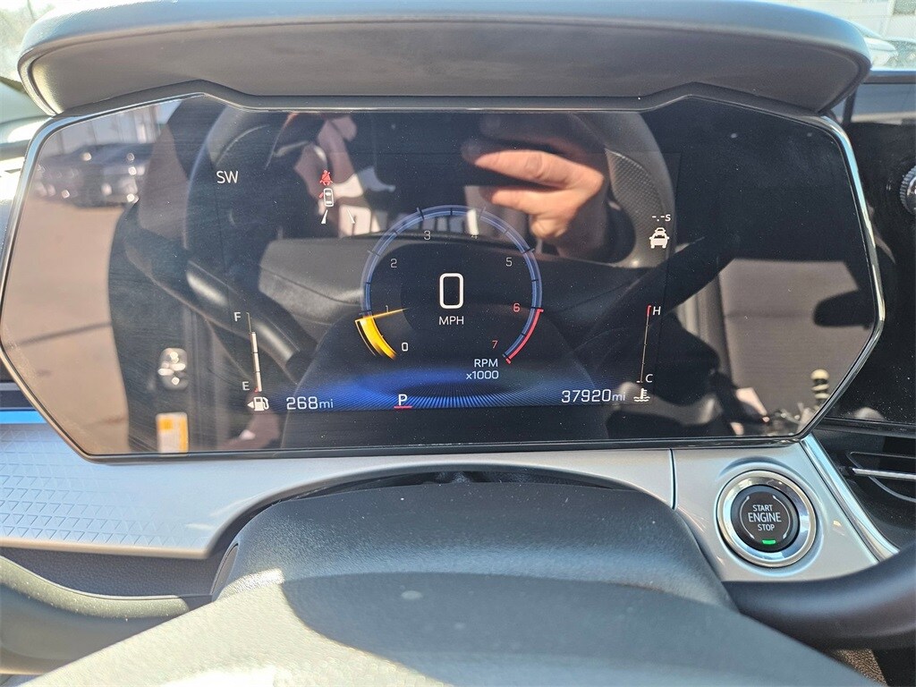 Thumbnail: 2024 Chevrolet Trax - 19