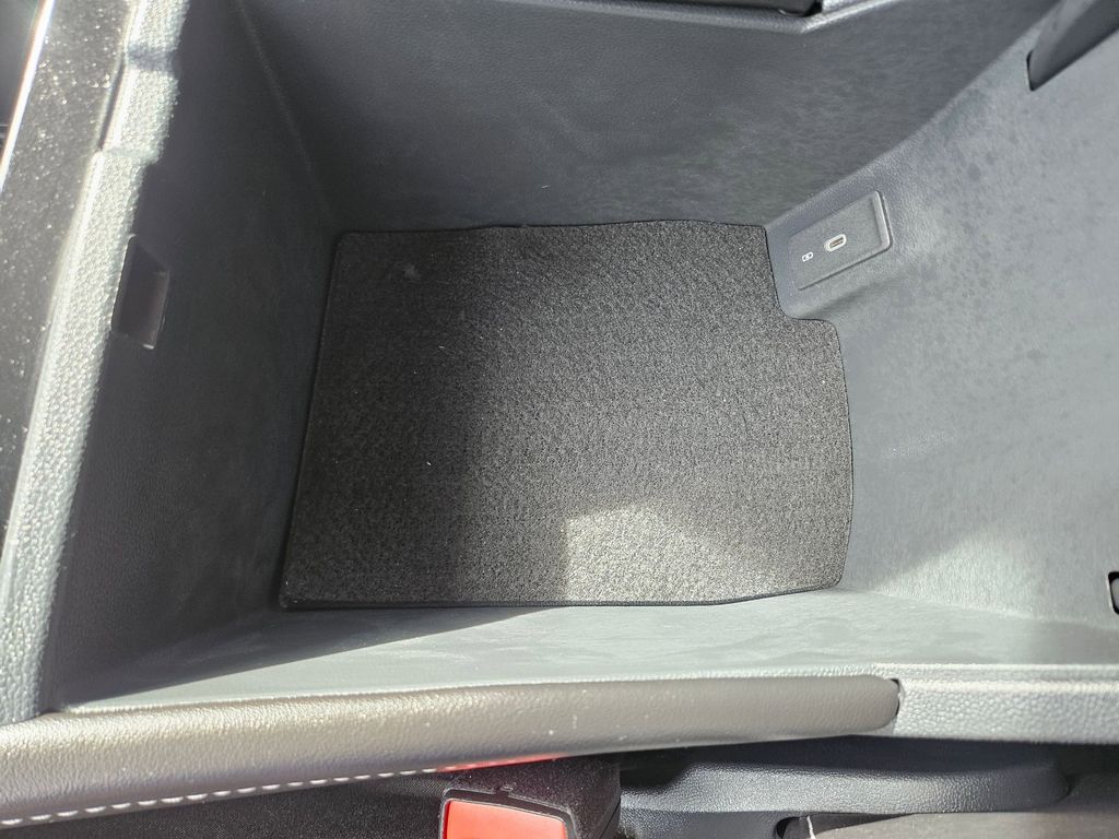 Thumbnail: 2025 Volkswagen Atlas - 30