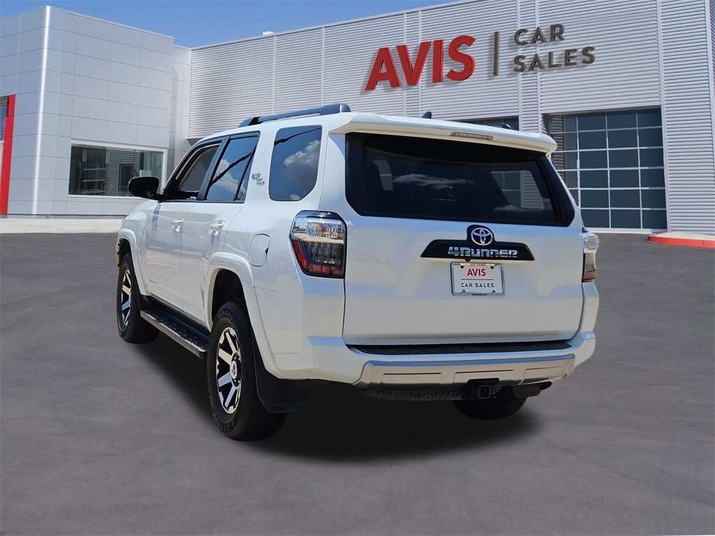 Thumbnail: 2024 Toyota 4Runner - 12