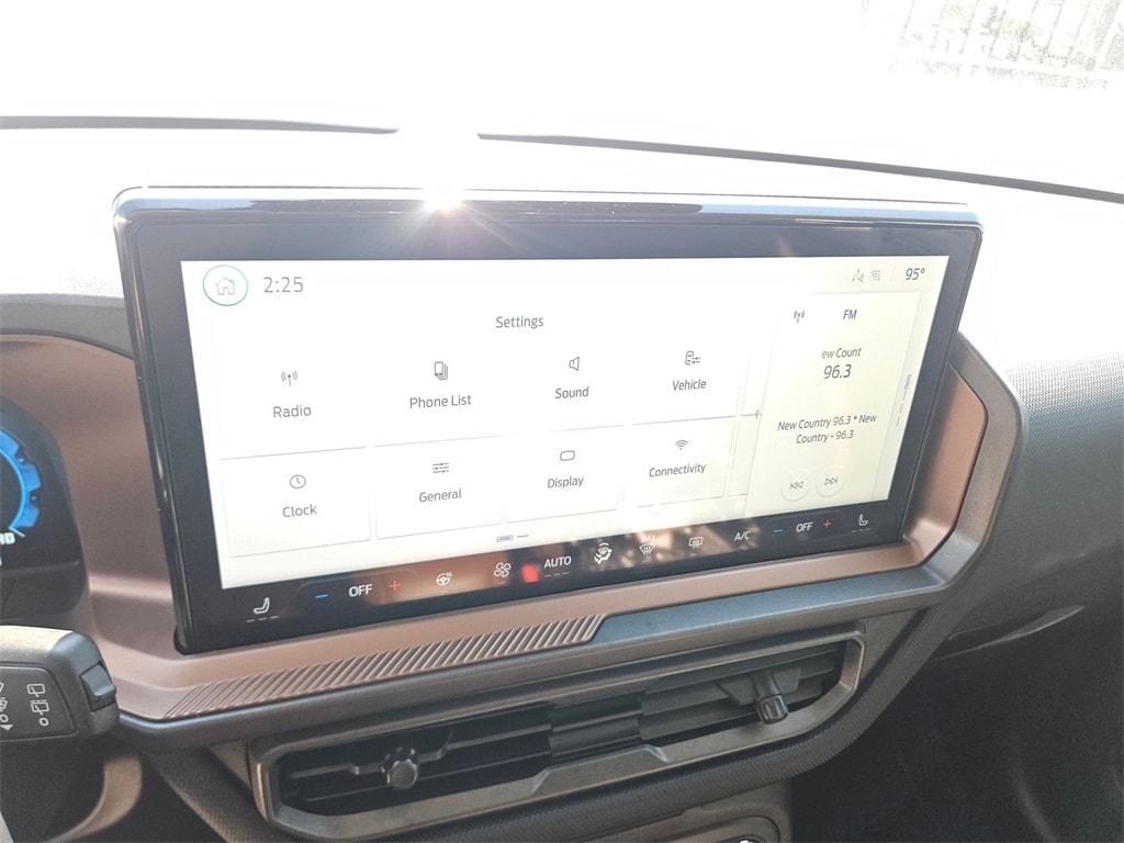 Thumbnail: 2025 Ford Bronco Sport - 19