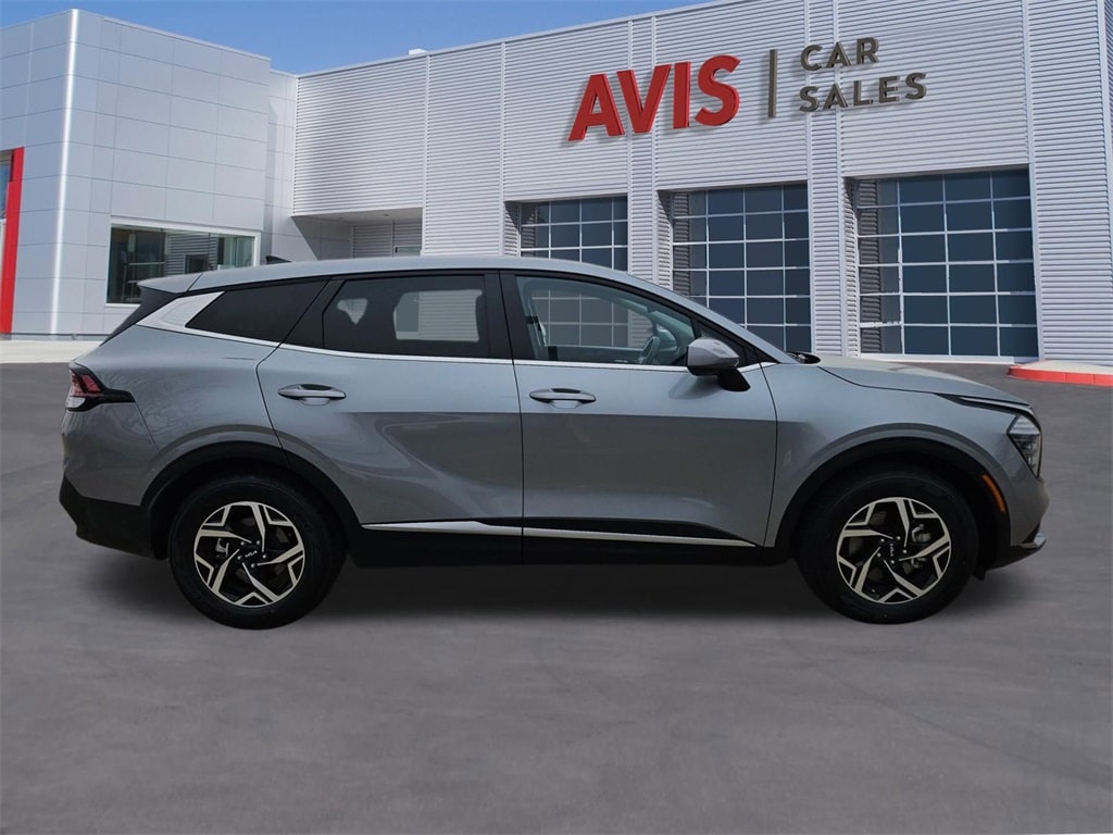 Thumbnail: 2024 Kia Sportage - 7