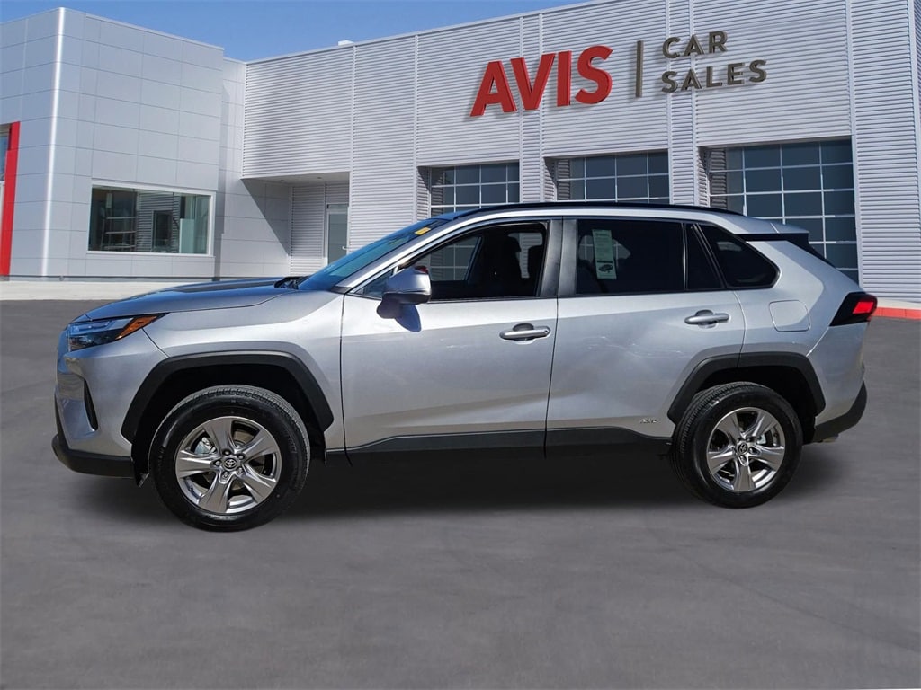 Thumbnail: 2025 Toyota RAV4 - 2