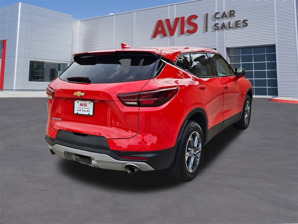 Thumbnail: 2023 Chevrolet Blazer - 6