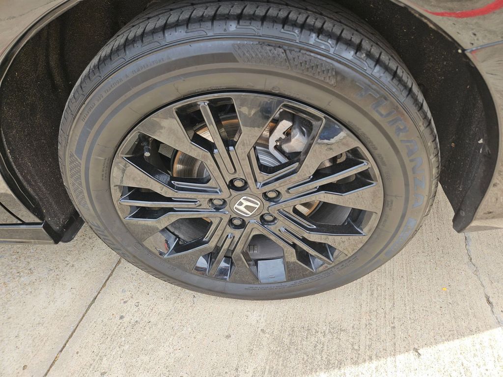 Thumbnail: 2025 Honda Odyssey - 25