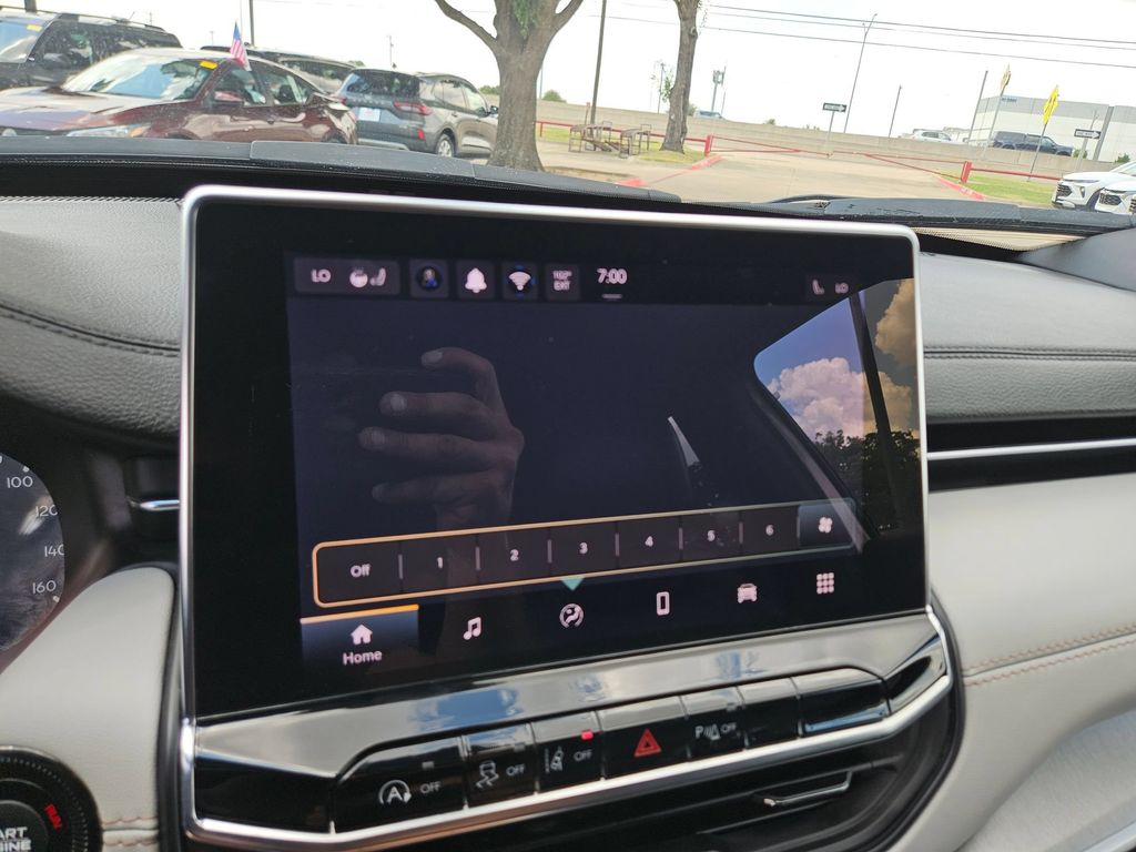 Thumbnail: 2025 Jeep Compass - 21