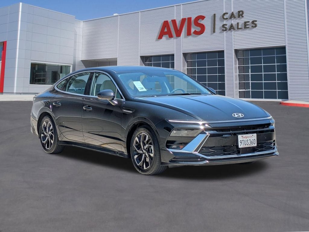 Thumbnail: 2025 Hyundai Sonata - 3