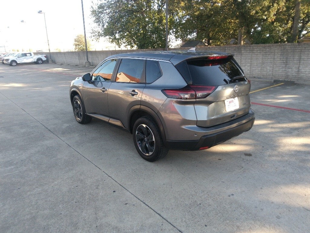 Thumbnail: 2024 Nissan Rogue - 12