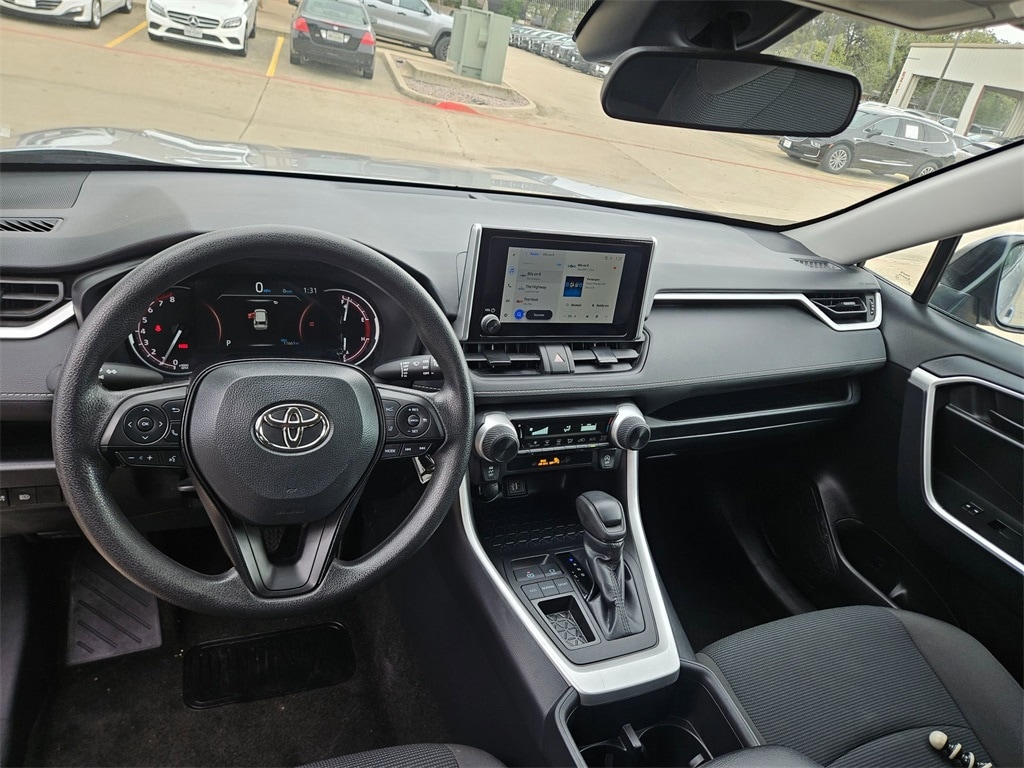 Thumbnail: 2025 Toyota RAV4 - 14