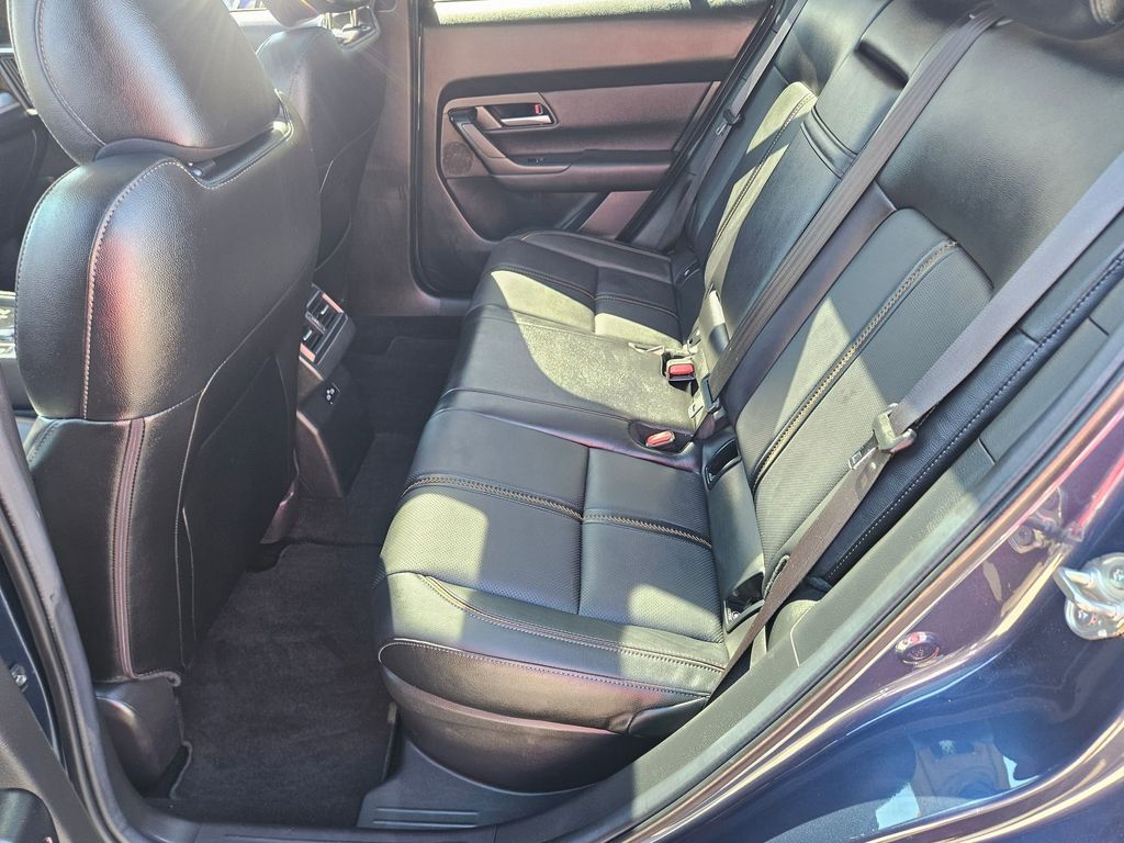 Thumbnail: 2025 Mazda CX-50 - 28