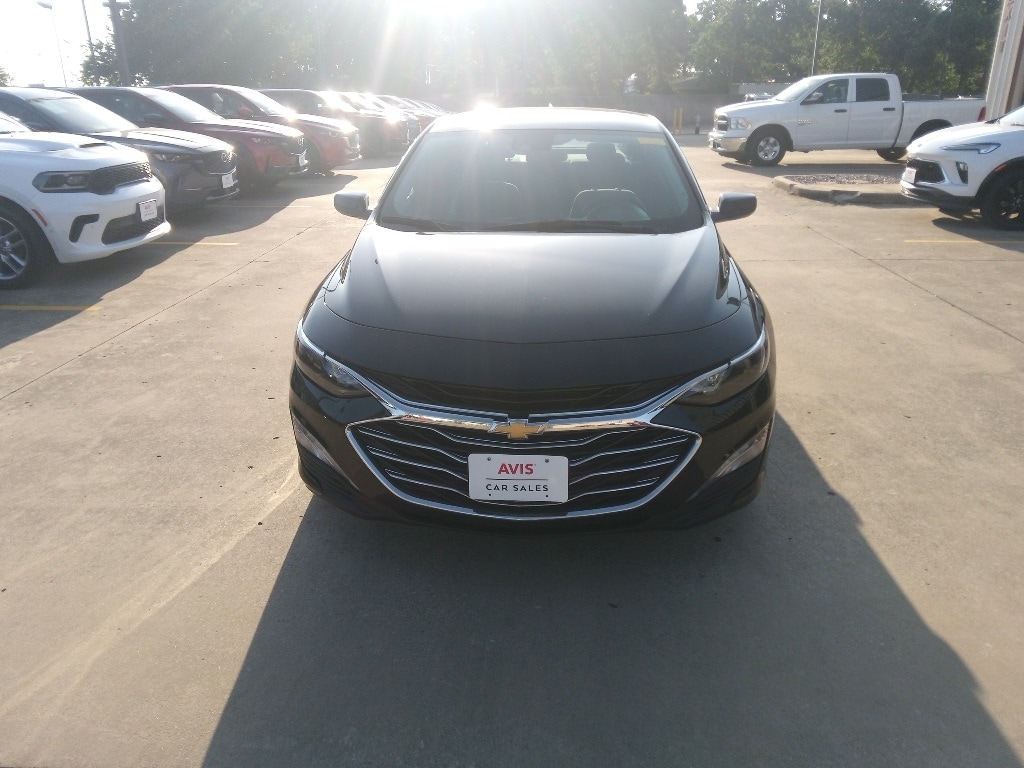 Thumbnail: 2023 Chevrolet Malibu - 2