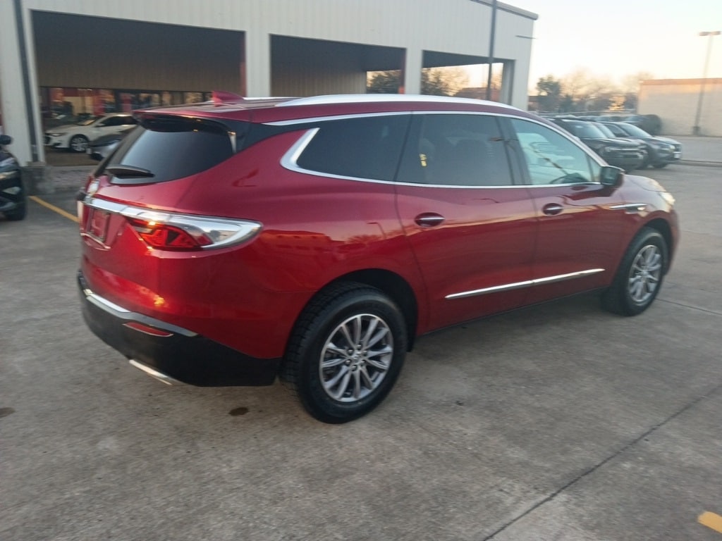 Thumbnail: 2024 Buick Enclave - 9