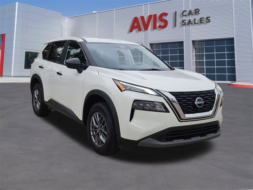 Thumbnail: 2023 Nissan Rogue - 9