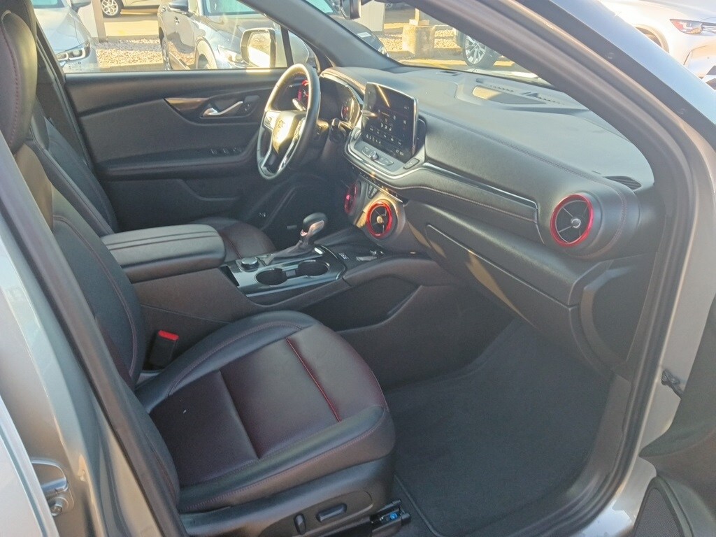 Thumbnail: 2025 Chevrolet Blazer - 8