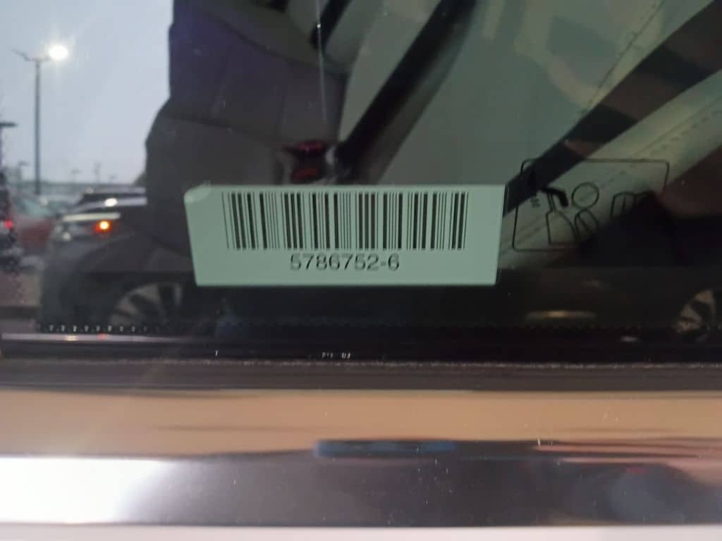 Thumbnail: 2025 Mercedes-Benz C-Class - 9