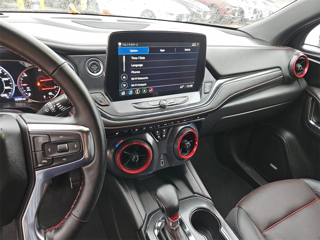 Thumbnail: 2025 Chevrolet Blazer - 20