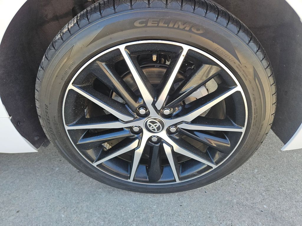 Thumbnail: 2024 Toyota Camry - 25