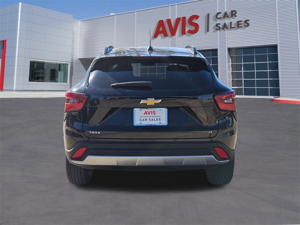 Thumbnail: 2024 Chevrolet Trax - 5