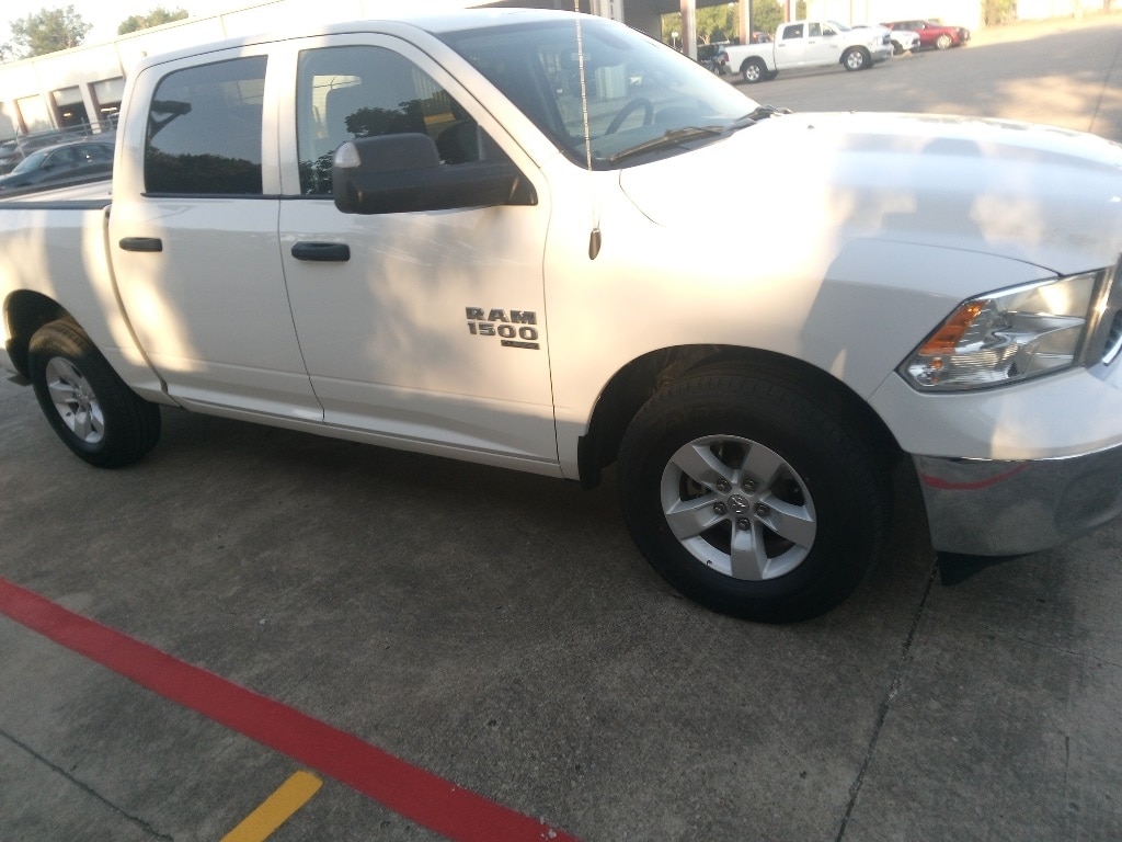Thumbnail: 2023 RAM 1500 Classic - 8