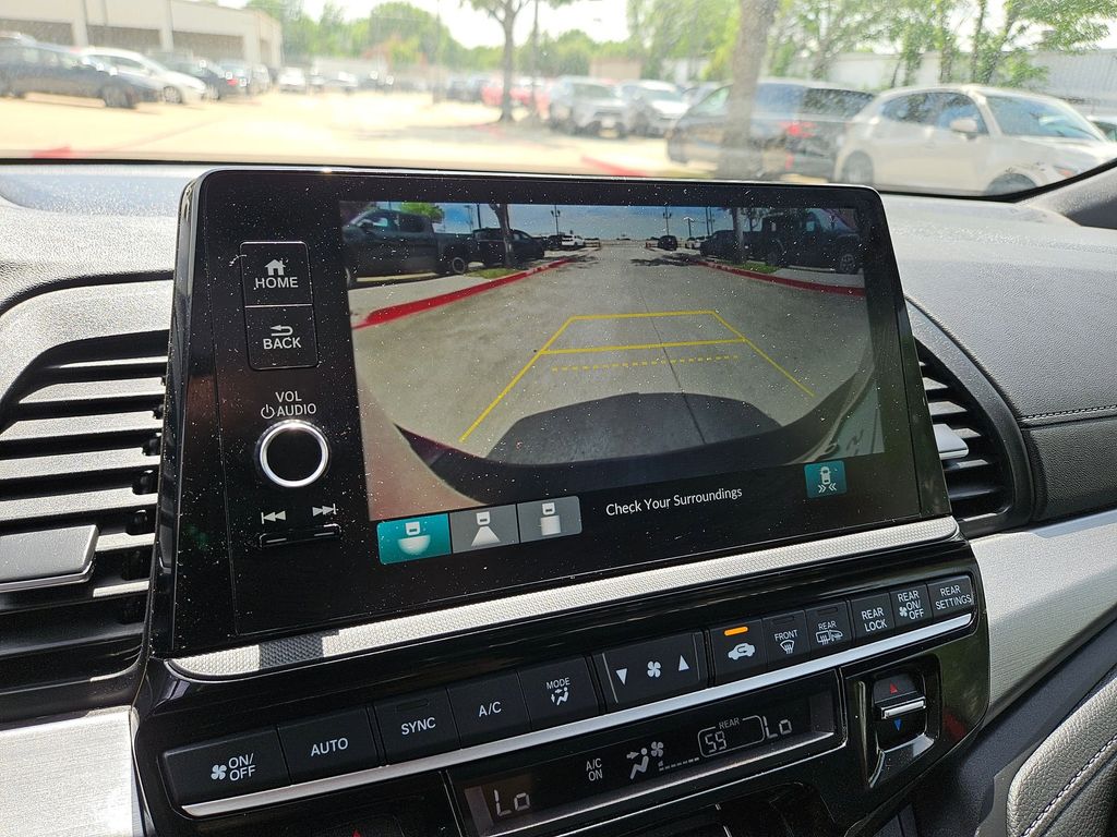 Thumbnail: 2025 Honda Odyssey - 22