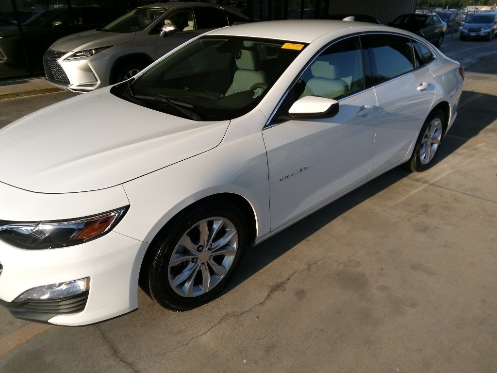 Used 2022 Chevrolet Malibu For Sale at AVIS Car Sales VIN