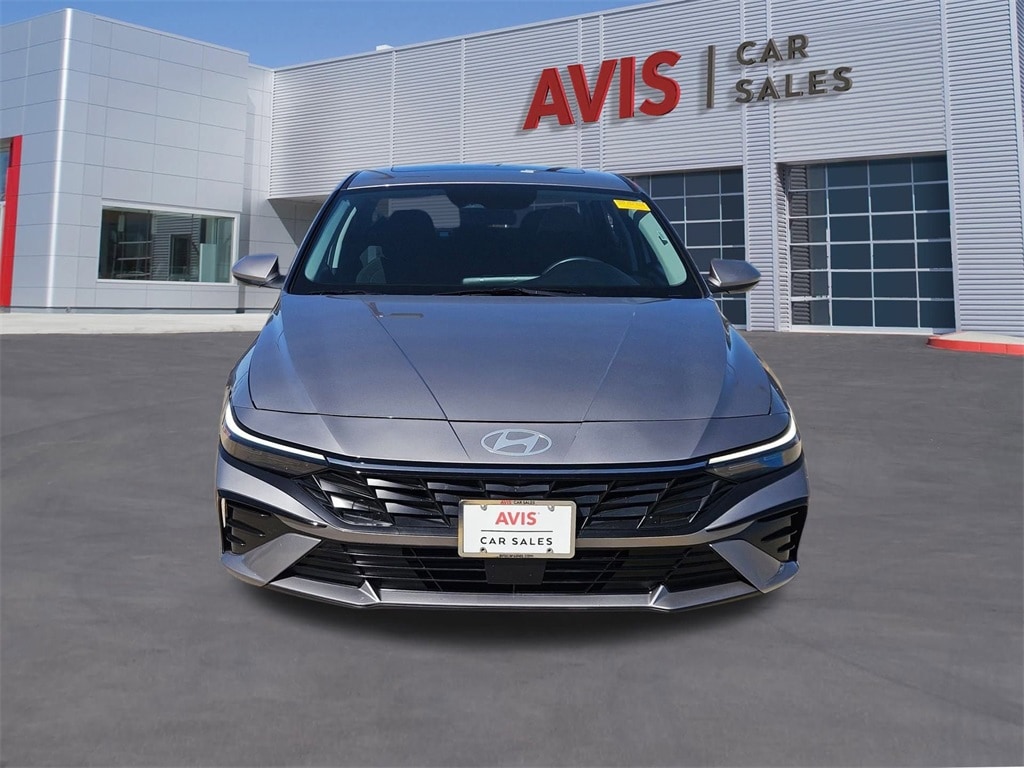 Thumbnail: 2025 Hyundai Elantra - 10